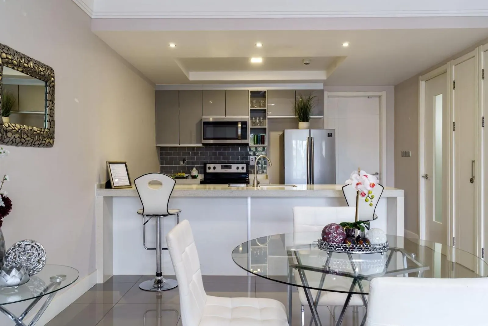 20South Lux Apartments 1Br 킹스톤